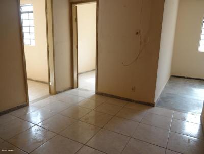 Casa para Locação, em Brumadinho, bairro Santo Antônio, 3 dormitórios, 1 banheiro