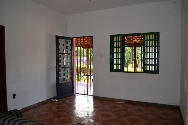 Casa para alugar com 4 quartos, 1200m² - Foto 27