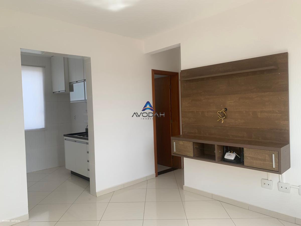 Apartamento à venda com 2 quartos, 70m² - Foto 2