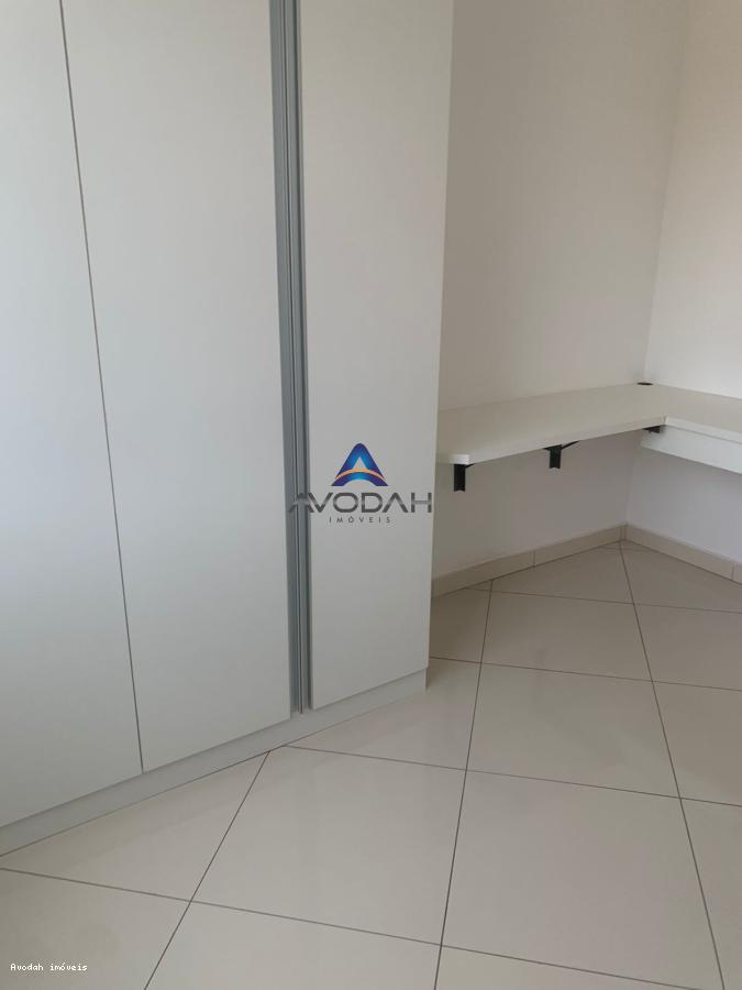 Apartamento à venda com 2 quartos, 70m² - Foto 10