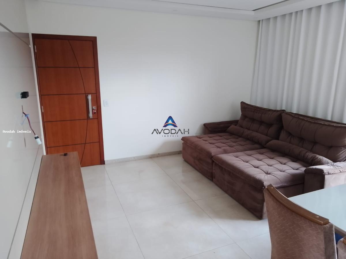 Apartamento à venda com 3 quartos, 360m² - Foto 2