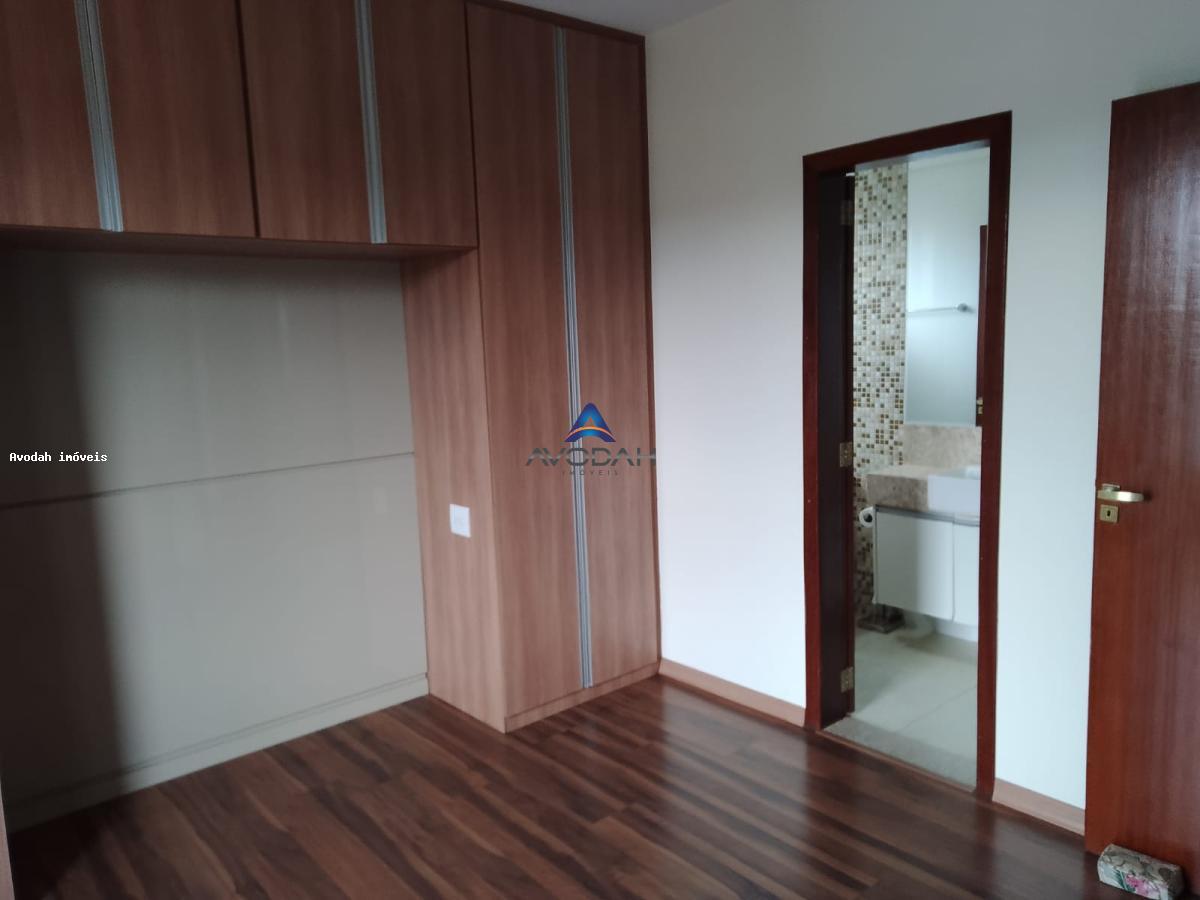 Apartamento à venda com 3 quartos, 360m² - Foto 6