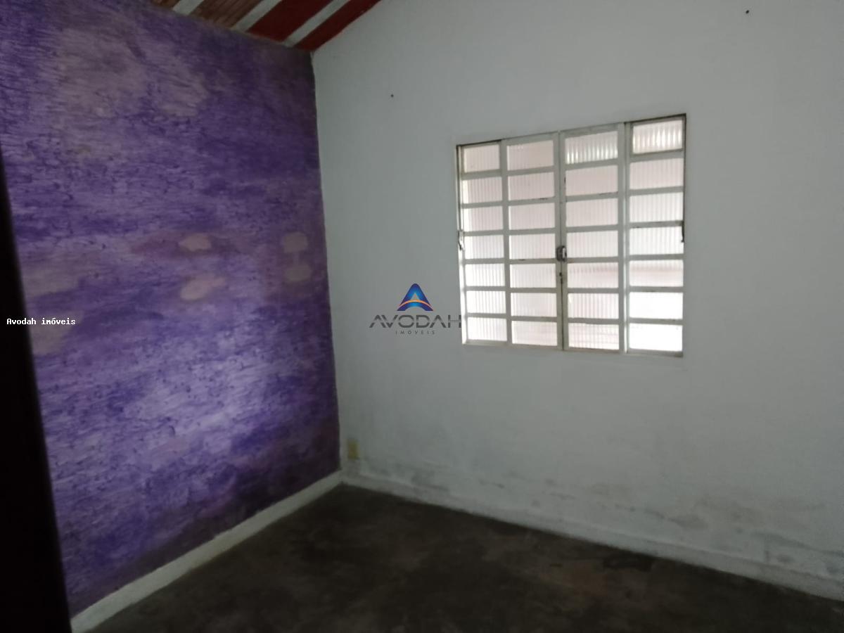 Casa à venda com 2 quartos, 200m² - Foto 5