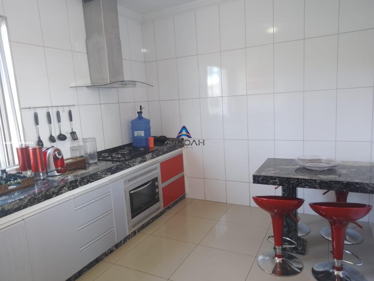 Apartamento à venda com 3 quartos, 360m² - Foto 2