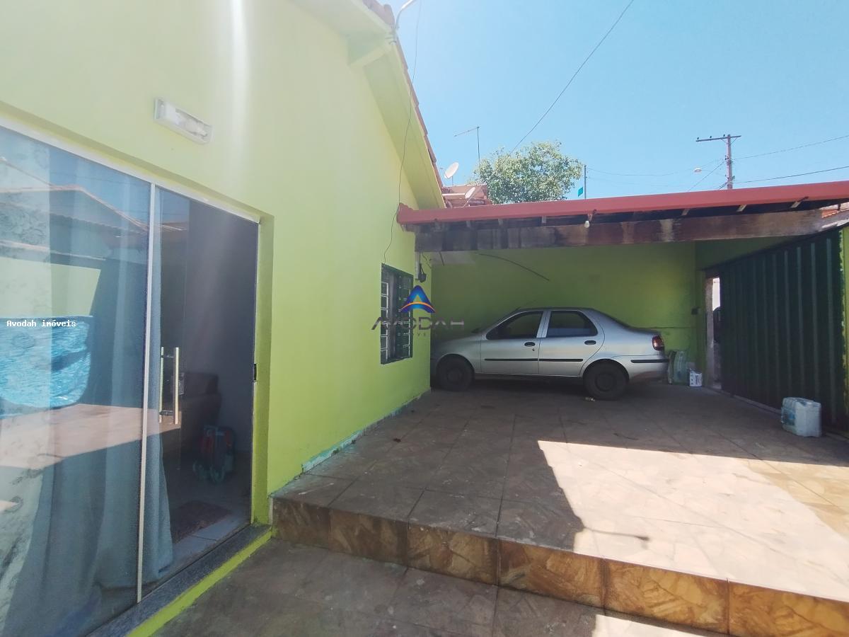 Casa à venda com 3 quartos, 200m² - Foto 5