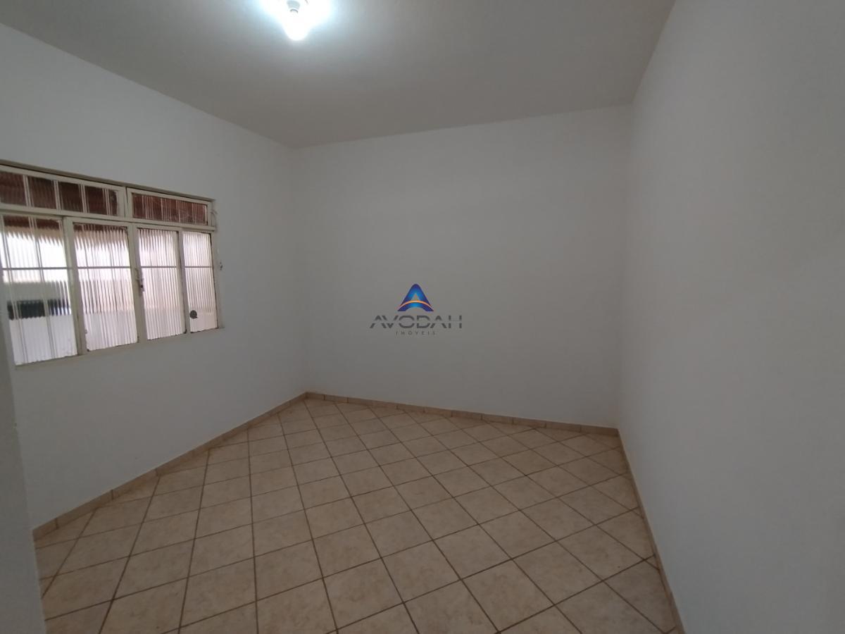 Casa para alugar com 3 quartos, 2000m² - Foto 19