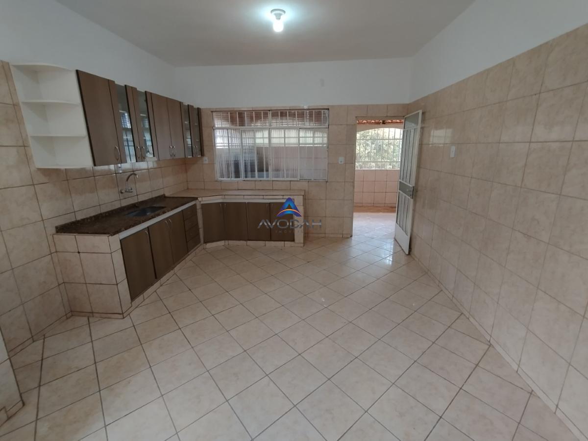 Casa para alugar com 3 quartos, 2000m² - Foto 13