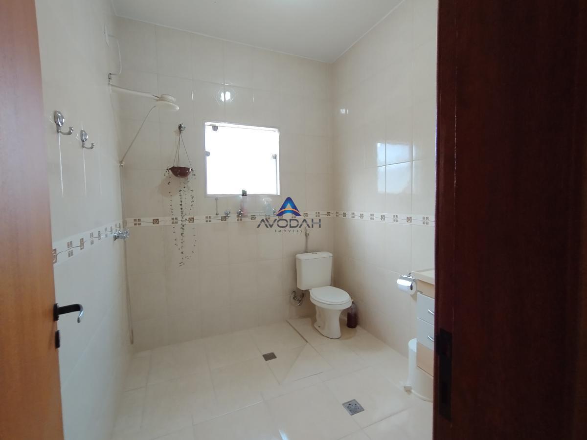 Casa à venda com 3 quartos, 360m² - Foto 17