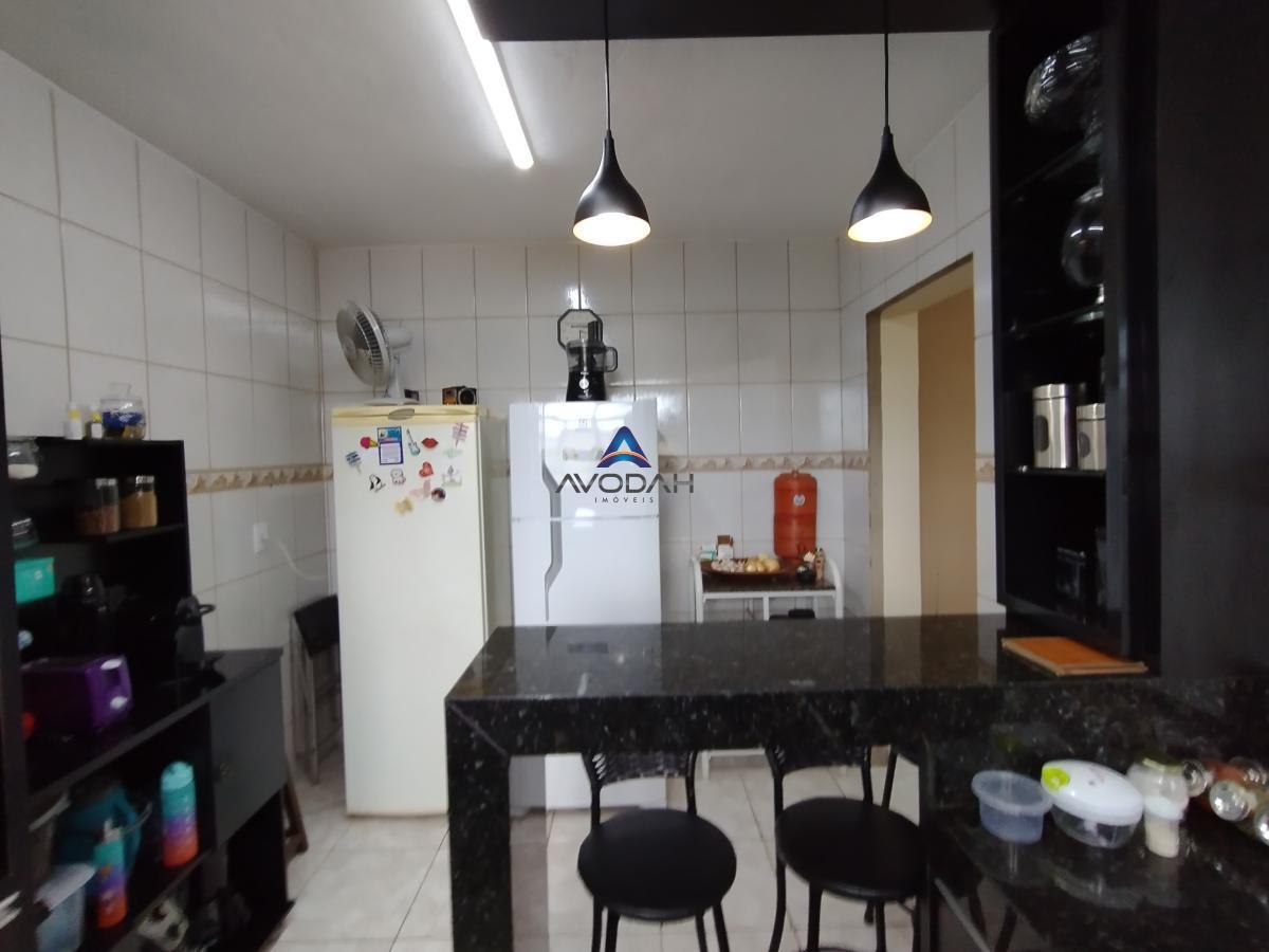 Casa à venda com 3 quartos, 360m² - Foto 29