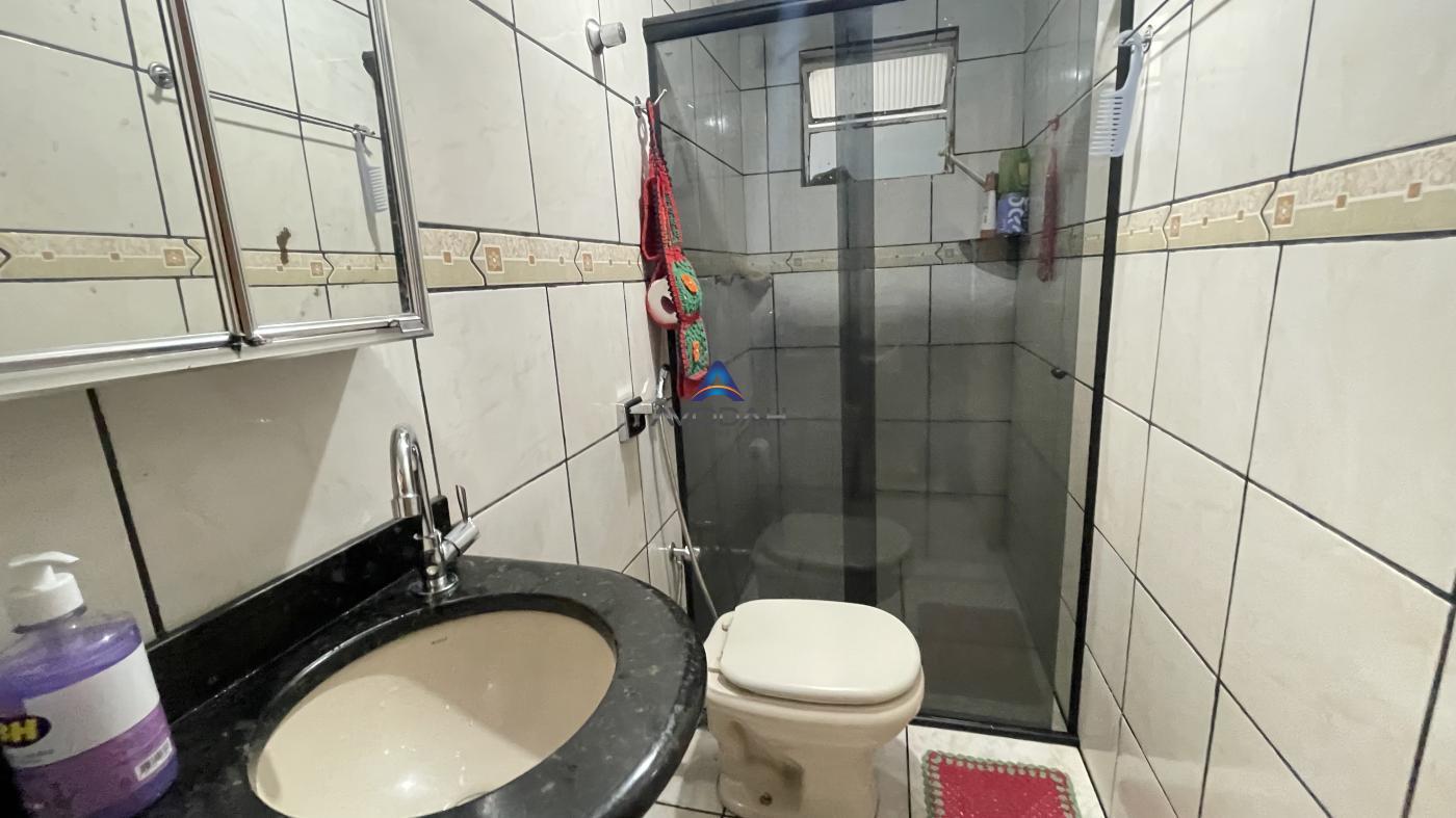 Casa à venda com 2 quartos, 200m² - Foto 19