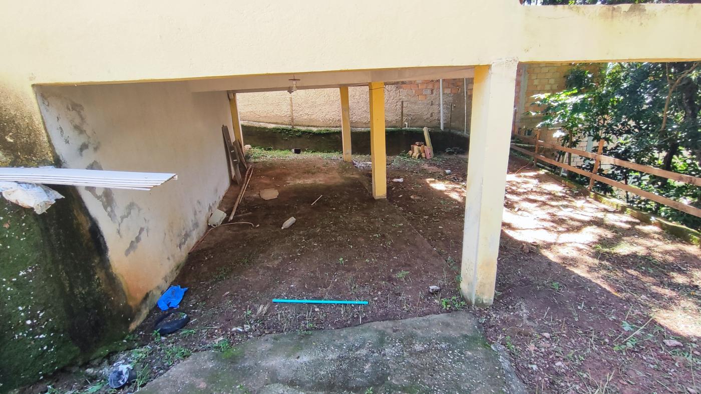 Casa para alugar com 2 quartos, 300m² - Foto 18