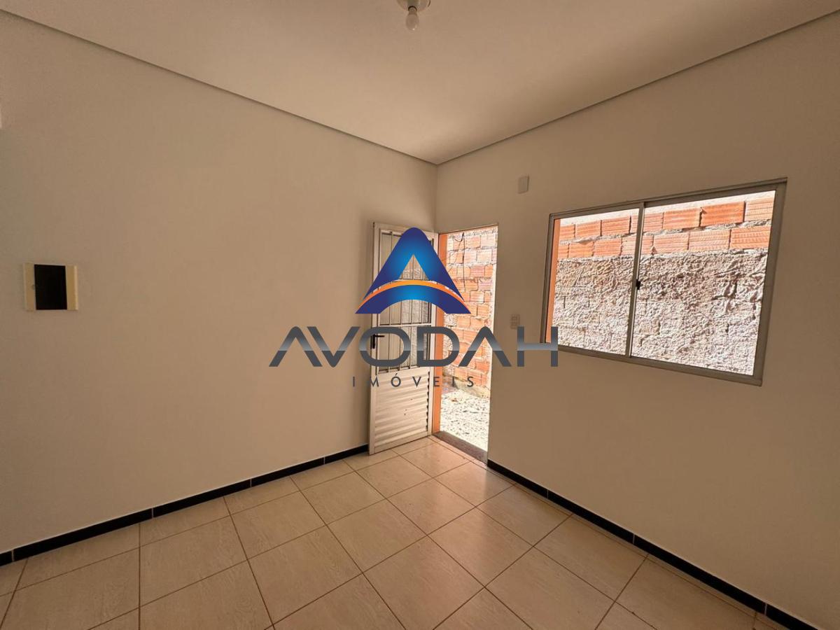 Casa à venda com 2 quartos, 200m² - Foto 9