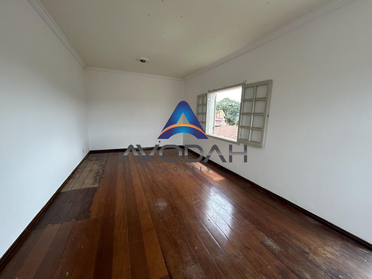 Casa à venda com 4 quartos, 360m² - Foto 22