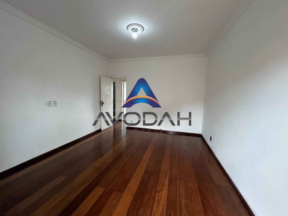 Casa à venda com 4 quartos, 360m² - Foto 29