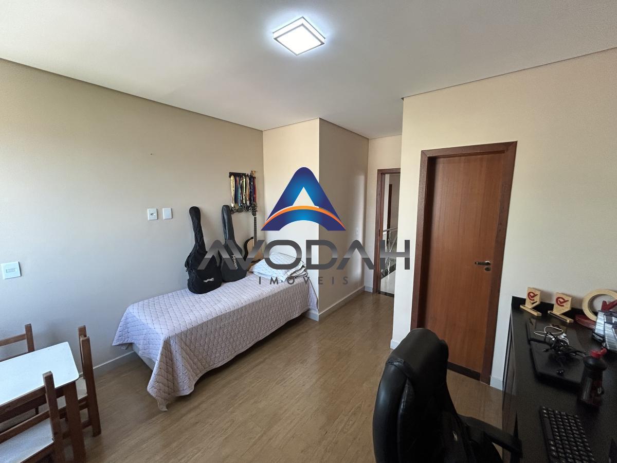 Apartamento à venda com 4 quartos, 180m² - Foto 12