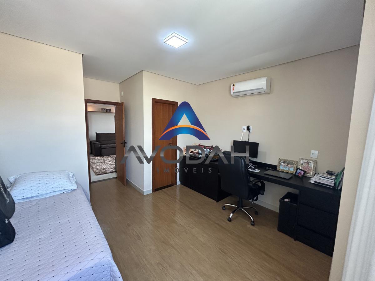 Apartamento à venda com 4 quartos, 180m² - Foto 13