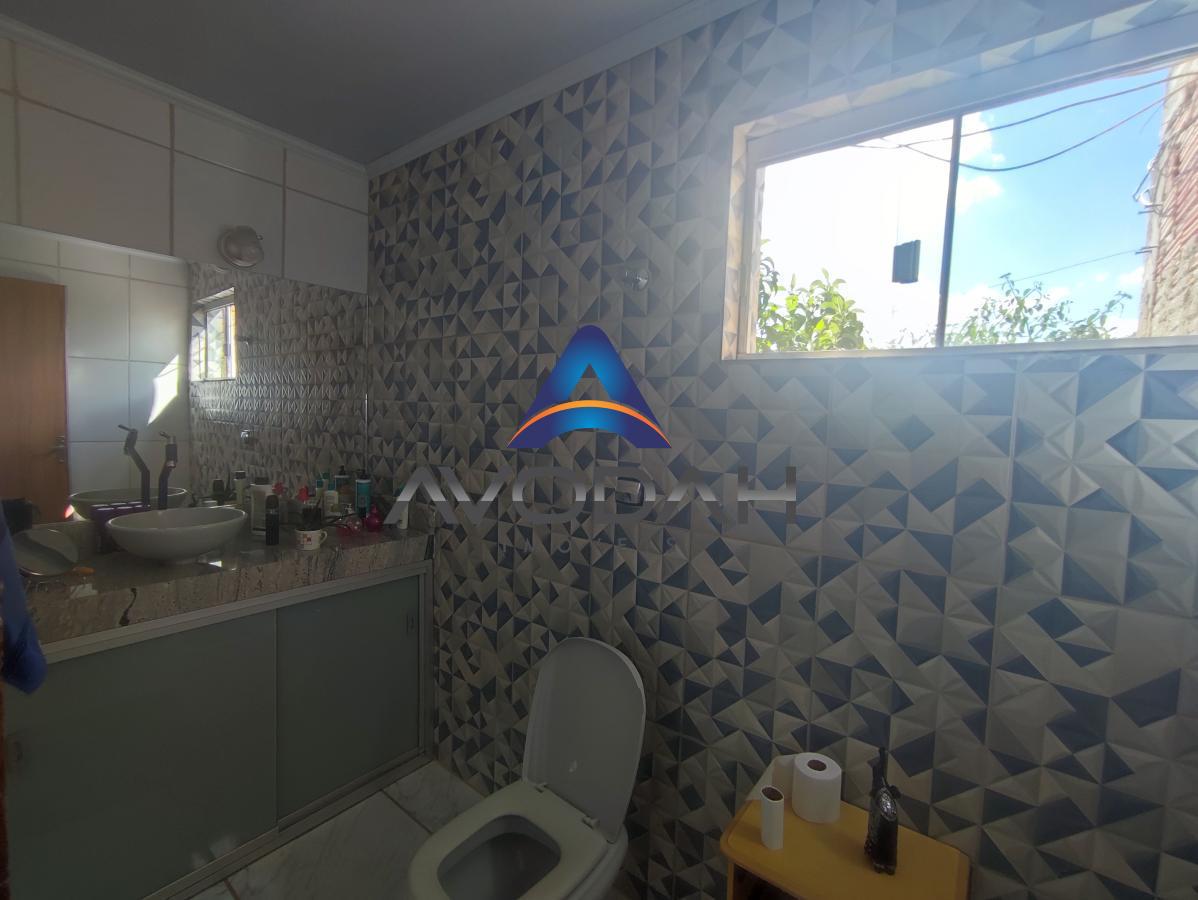 Casa à venda com 3 quartos, 300m² - Foto 13