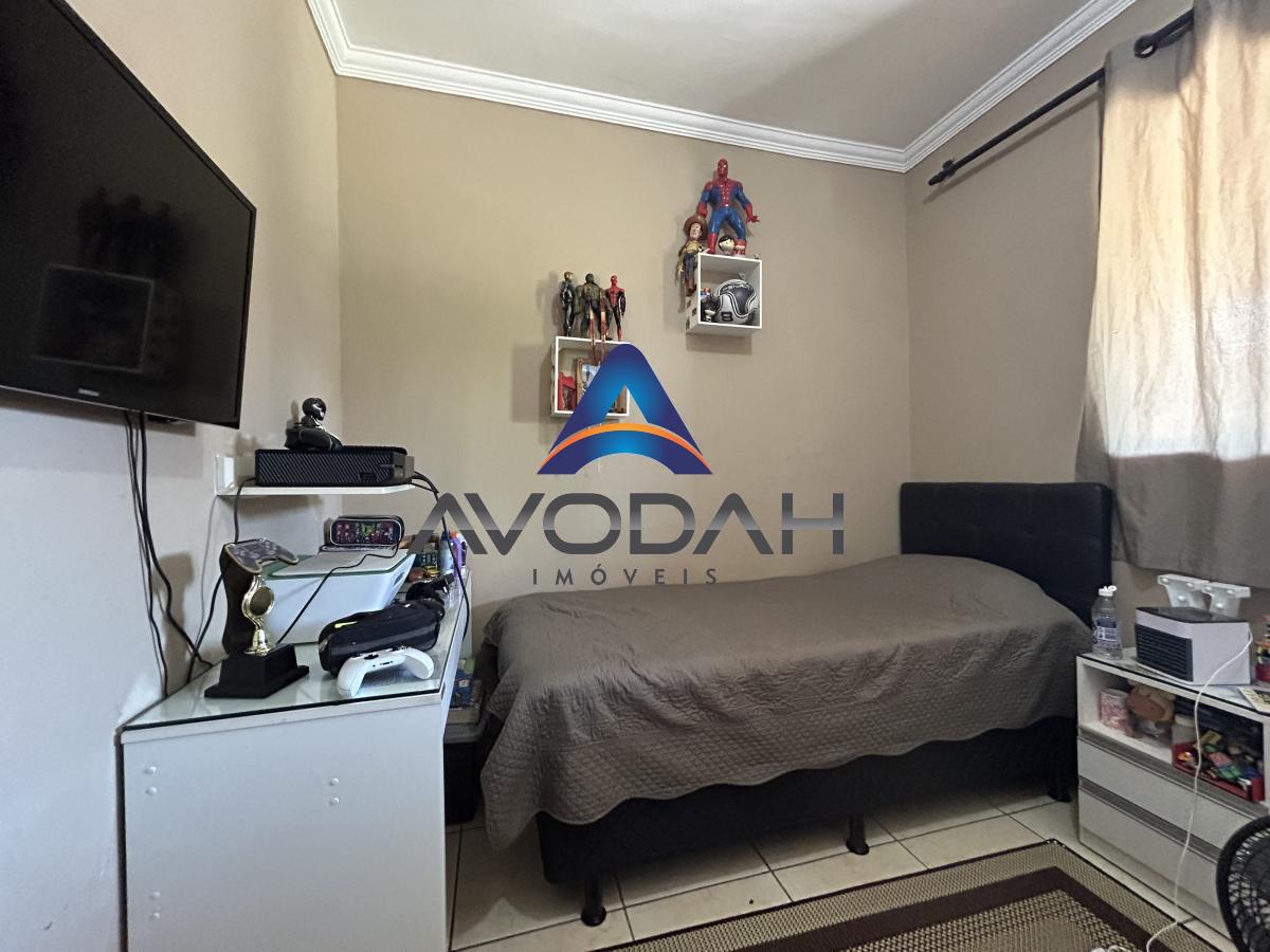 Casa à venda com 3 quartos, 300m² - Foto 15