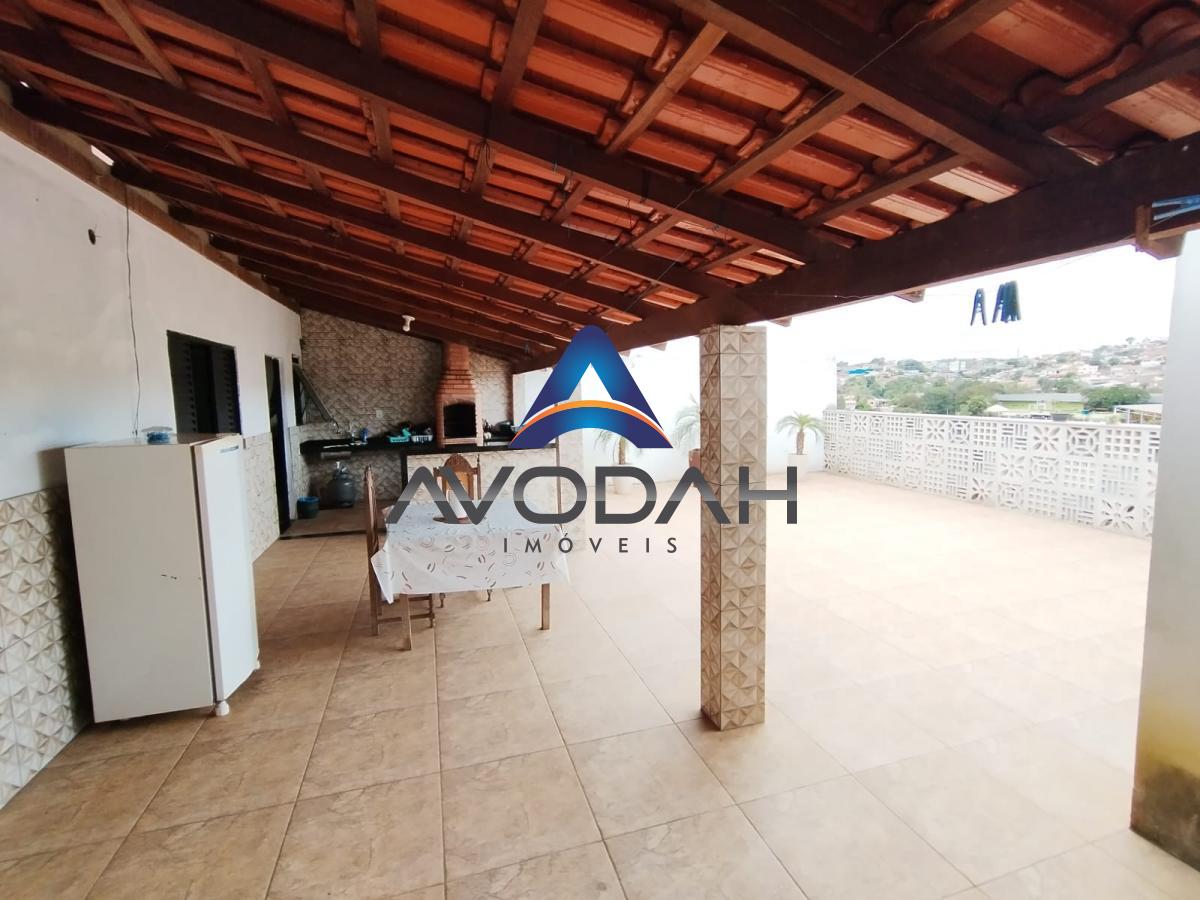 Casa à venda com 3 quartos, 360m² - Foto 13