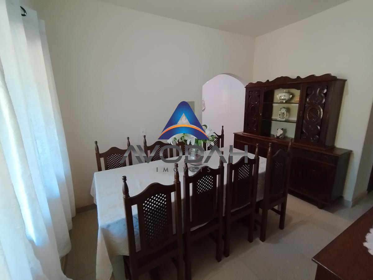 Casa à venda com 3 quartos, 360m² - Foto 11