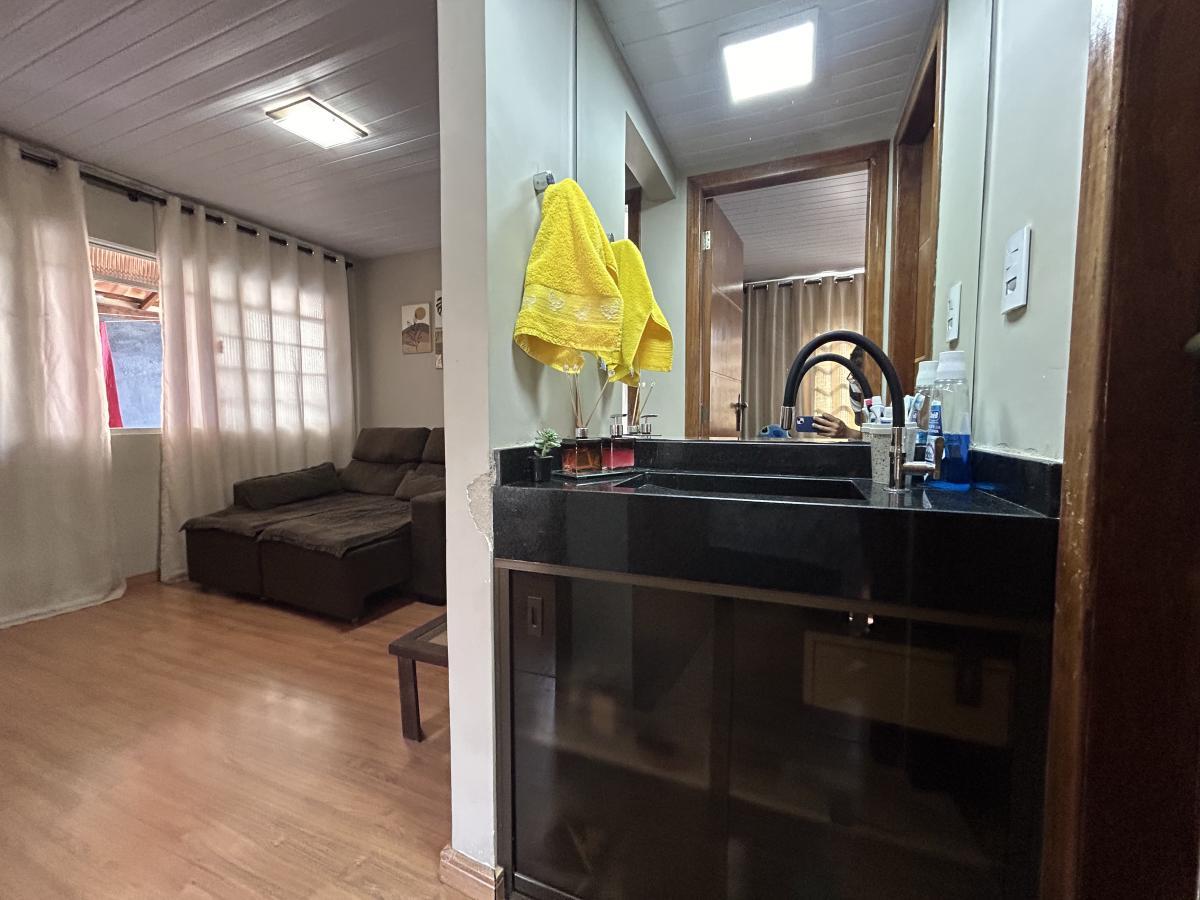 Casa à venda com 2 quartos, 200m² - Foto 16