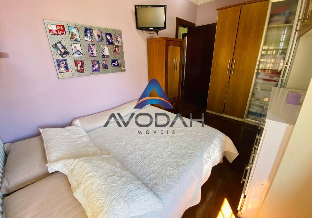 Casa à venda com 5 quartos, 360m² - Foto 16