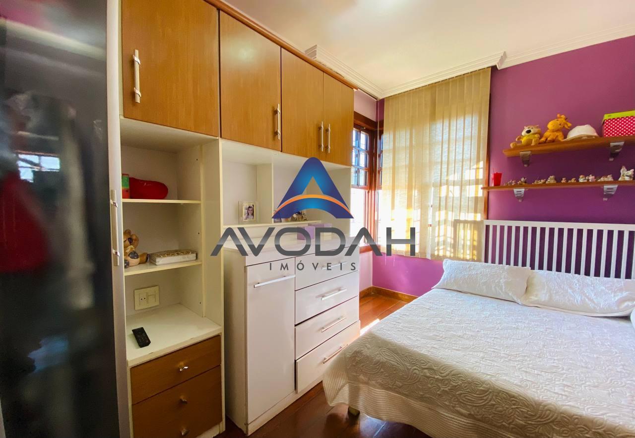 Casa à venda com 5 quartos, 360m² - Foto 17