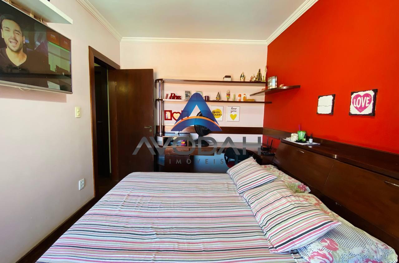 Casa à venda com 5 quartos, 360m² - Foto 14