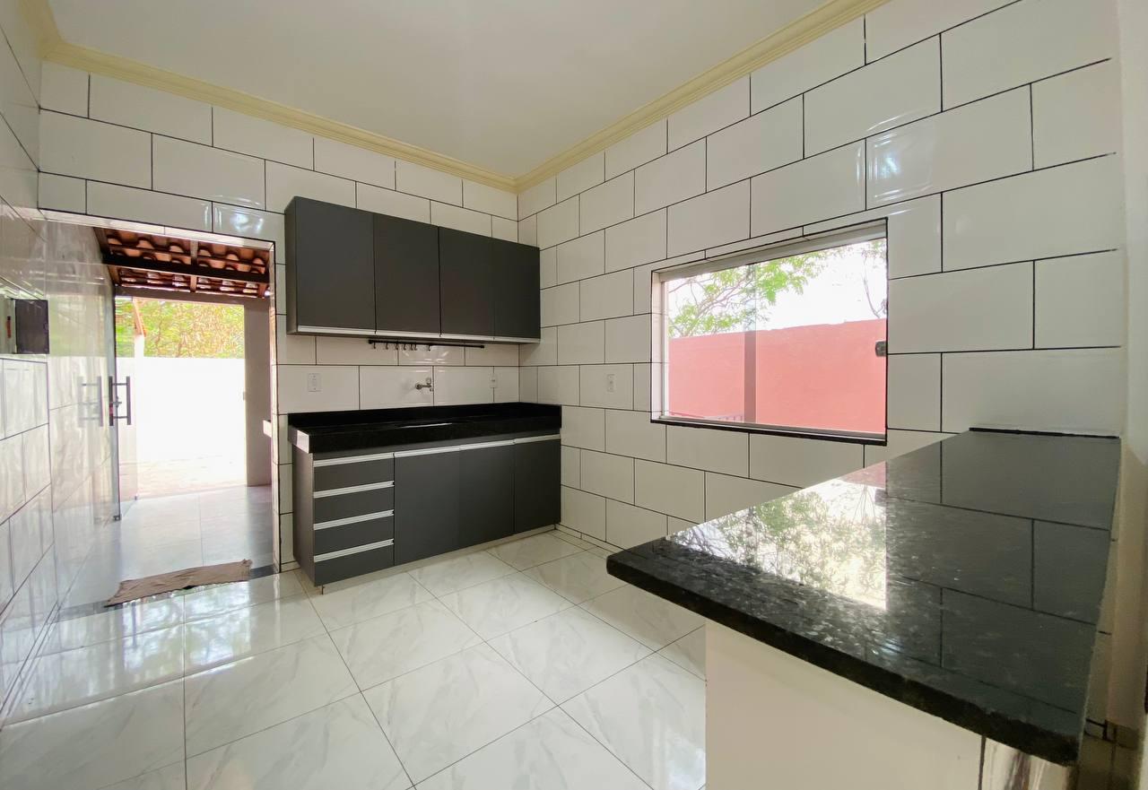 Casa à venda com 3 quartos, 200m² - Foto 12