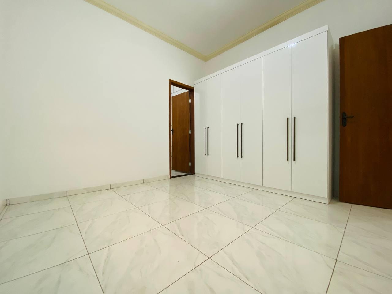 Casa à venda com 3 quartos, 200m² - Foto 15