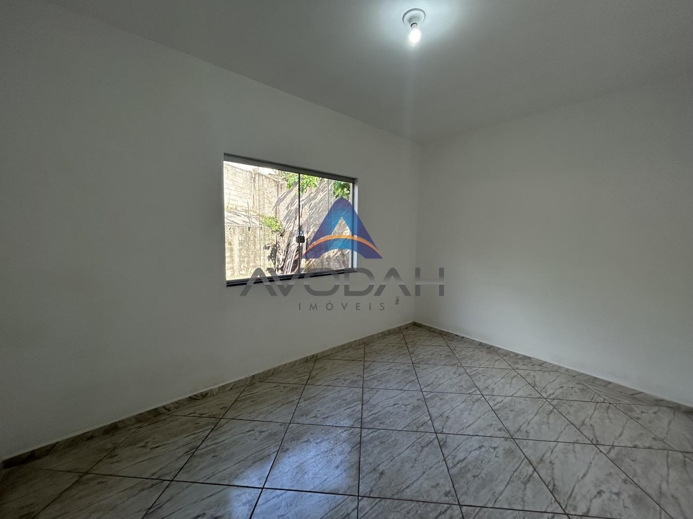 Casa para alugar com 2 quartos, 180m² - Foto 5