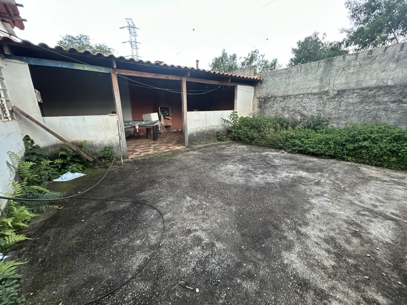 Casa para alugar com 2 quartos, 200m² - Foto 12