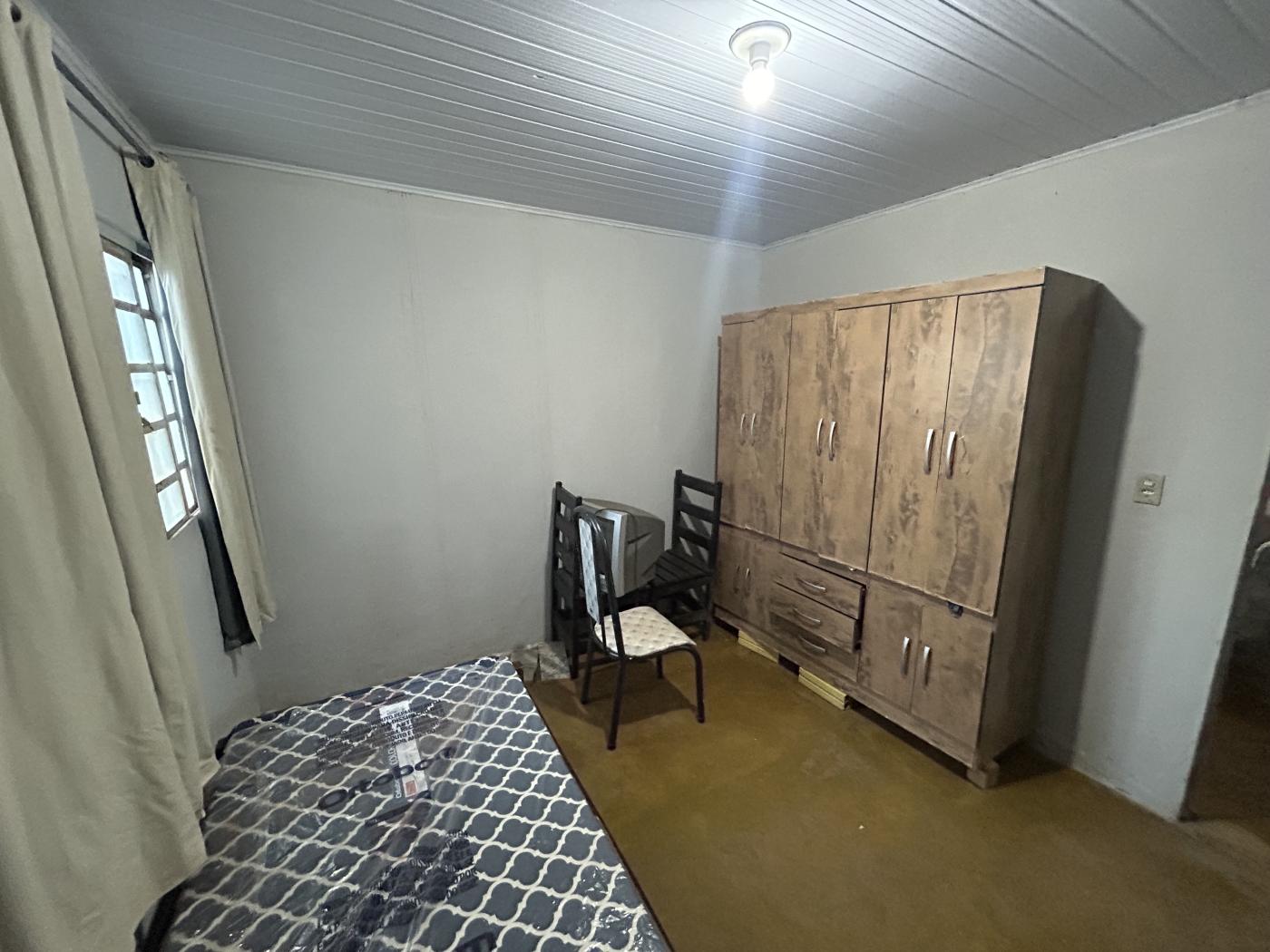 Casa para alugar com 2 quartos, 200m² - Foto 15